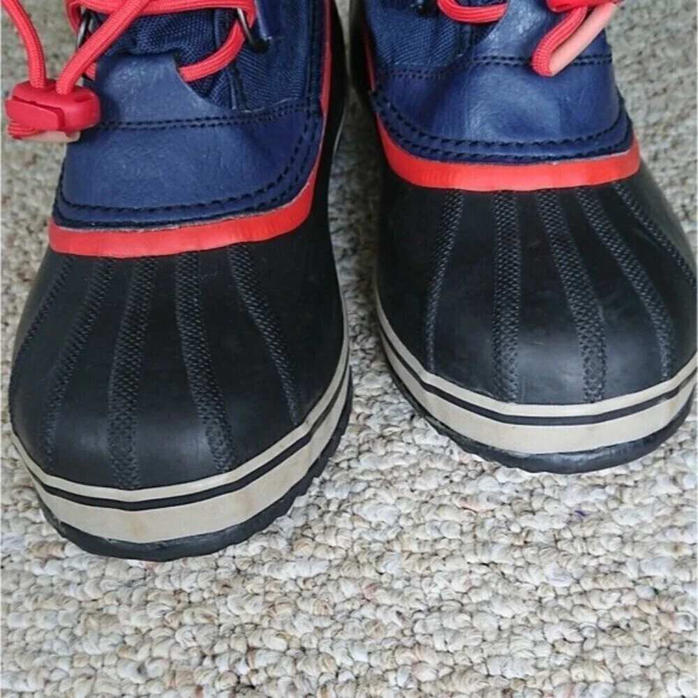 Sorel Yoot Pac Nylon Cool Waterproof Snow Boots in red and blue Size 6